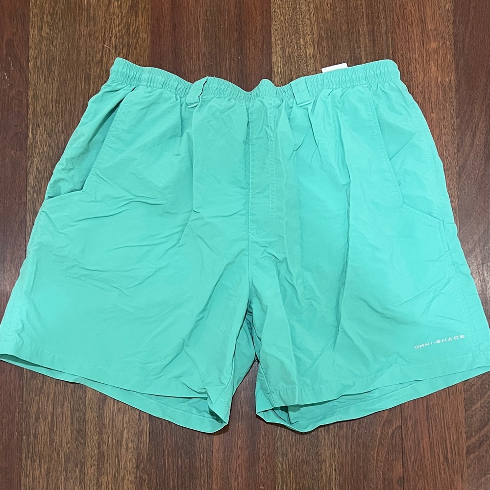 Columbia PFG Green Mesh-Lined Shorts